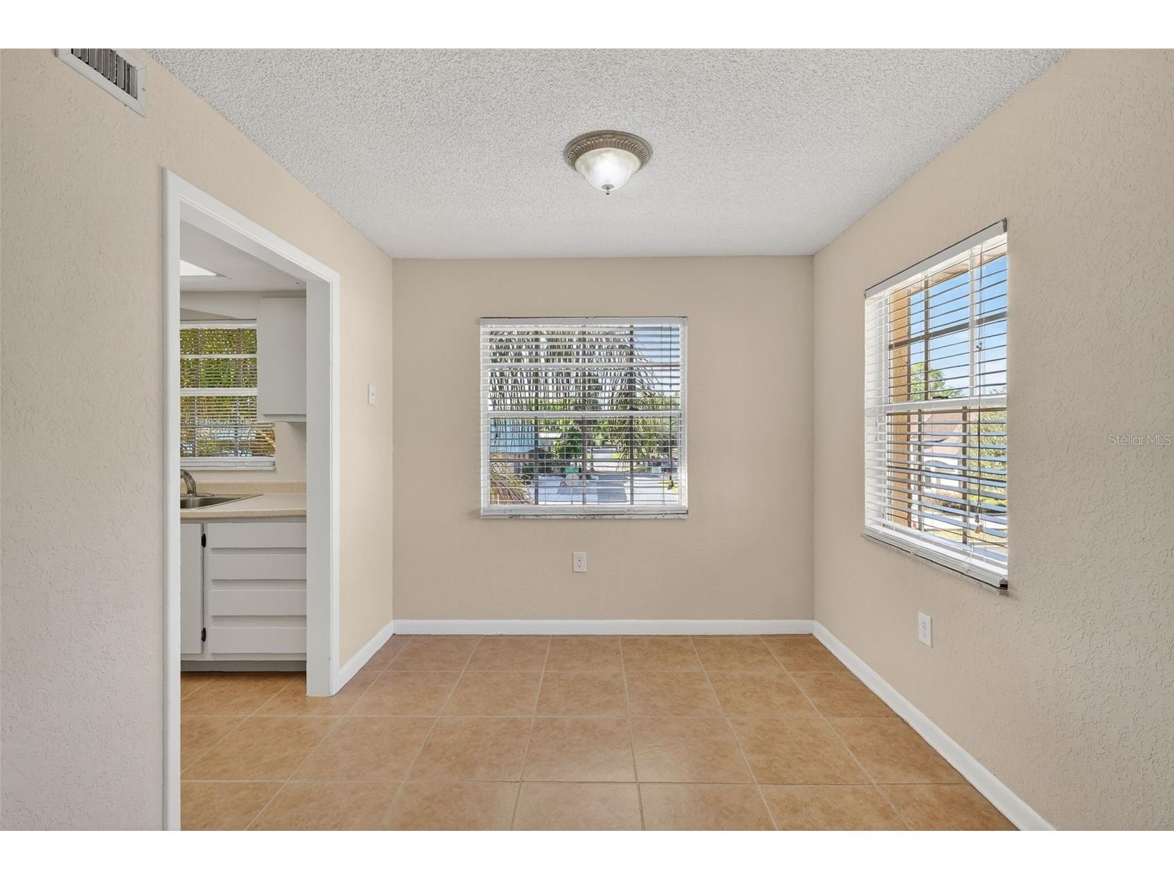 1112 W Main Street #G5 Leesburg FL 34748 A4686398 image12