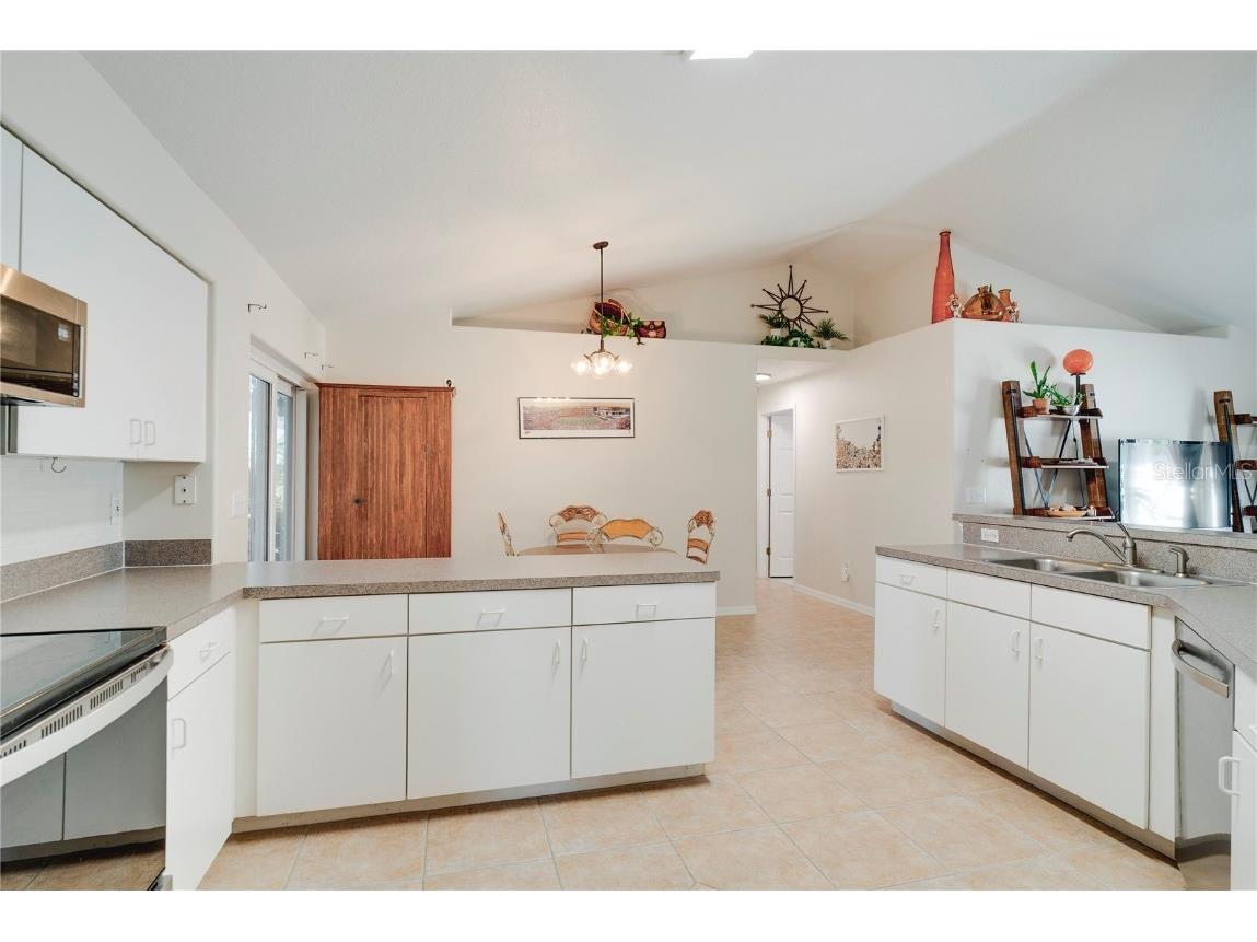 1112 Windy Bluff Drive Minneola FL 34715 - LAKE MINNEOLA O6350924 image5