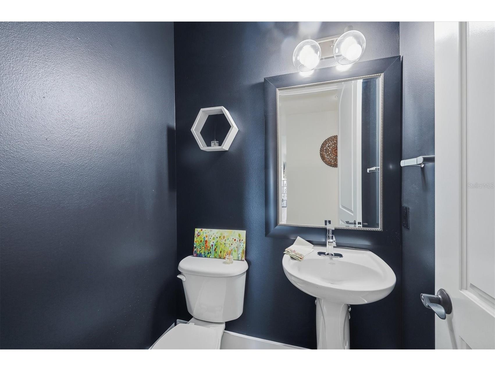 11120 Hacienda Del Mar Boulevard #F-205 Placida FL 33946 - INTRACOASTAL WATERWAY D6145878 image33