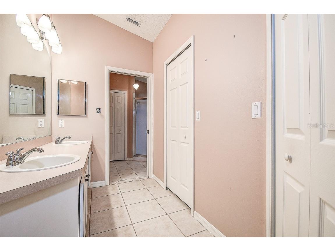 11121 Cherrywood Court Spring Hill FL 34609 TB8392384 image19