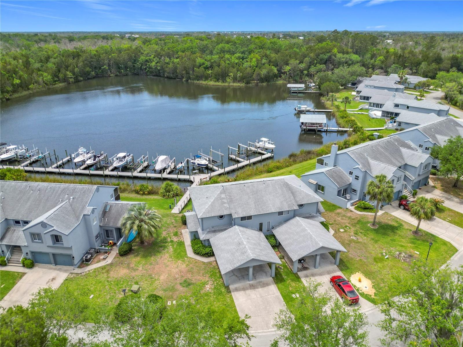 11122 W Cove Harbor Drive #112 Crystal River FL 34428 TB8495354 image1