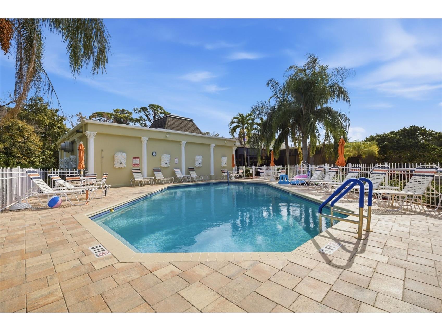 11125 Kapok Grand Circle Madeira Beach FL 33708 TB8467270 image57