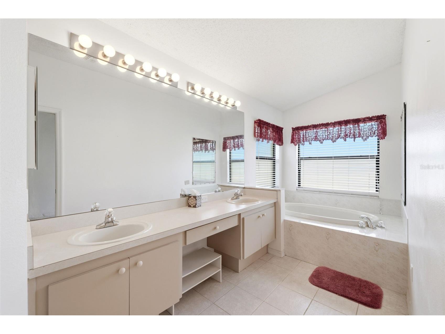 11127 Cherrywood Court Spring Hill FL 34609 W7885001 image19