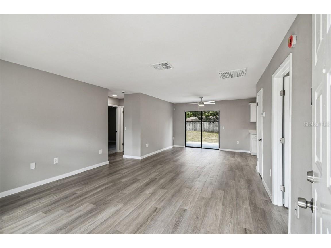 11127 Holbrook Street Spring Hill FL 34609 TB8448452 image7