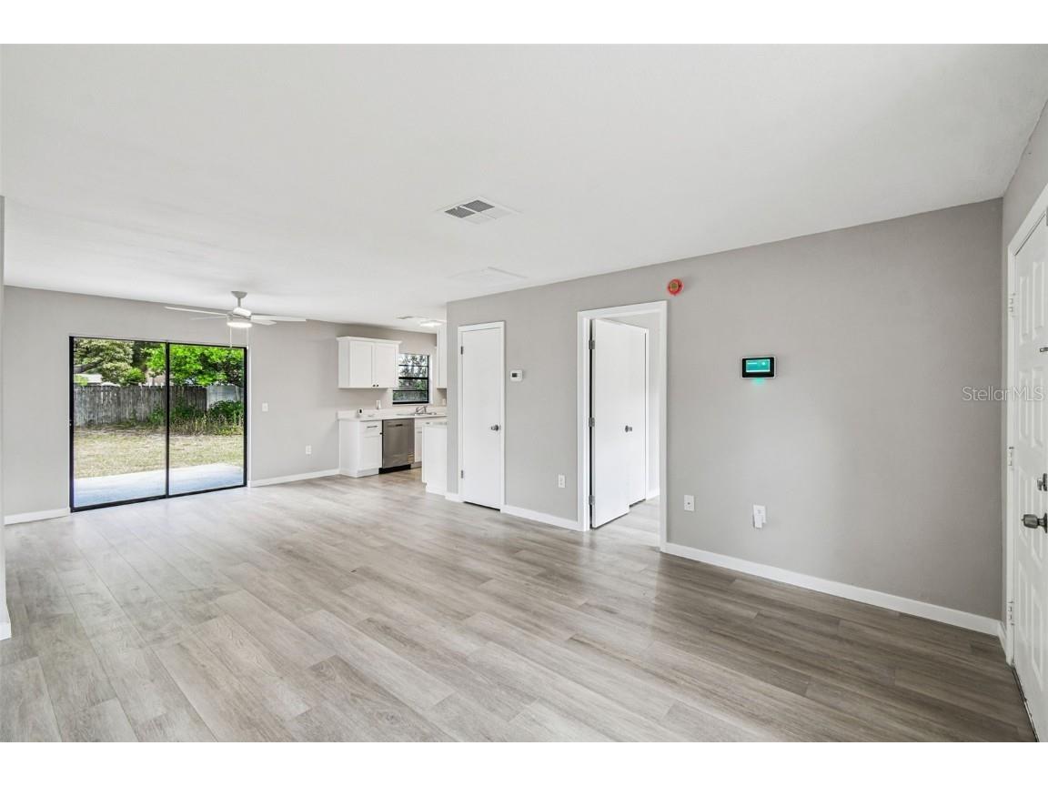 11127 Holbrook Street Spring Hill FL 34609 TB8448452 image9