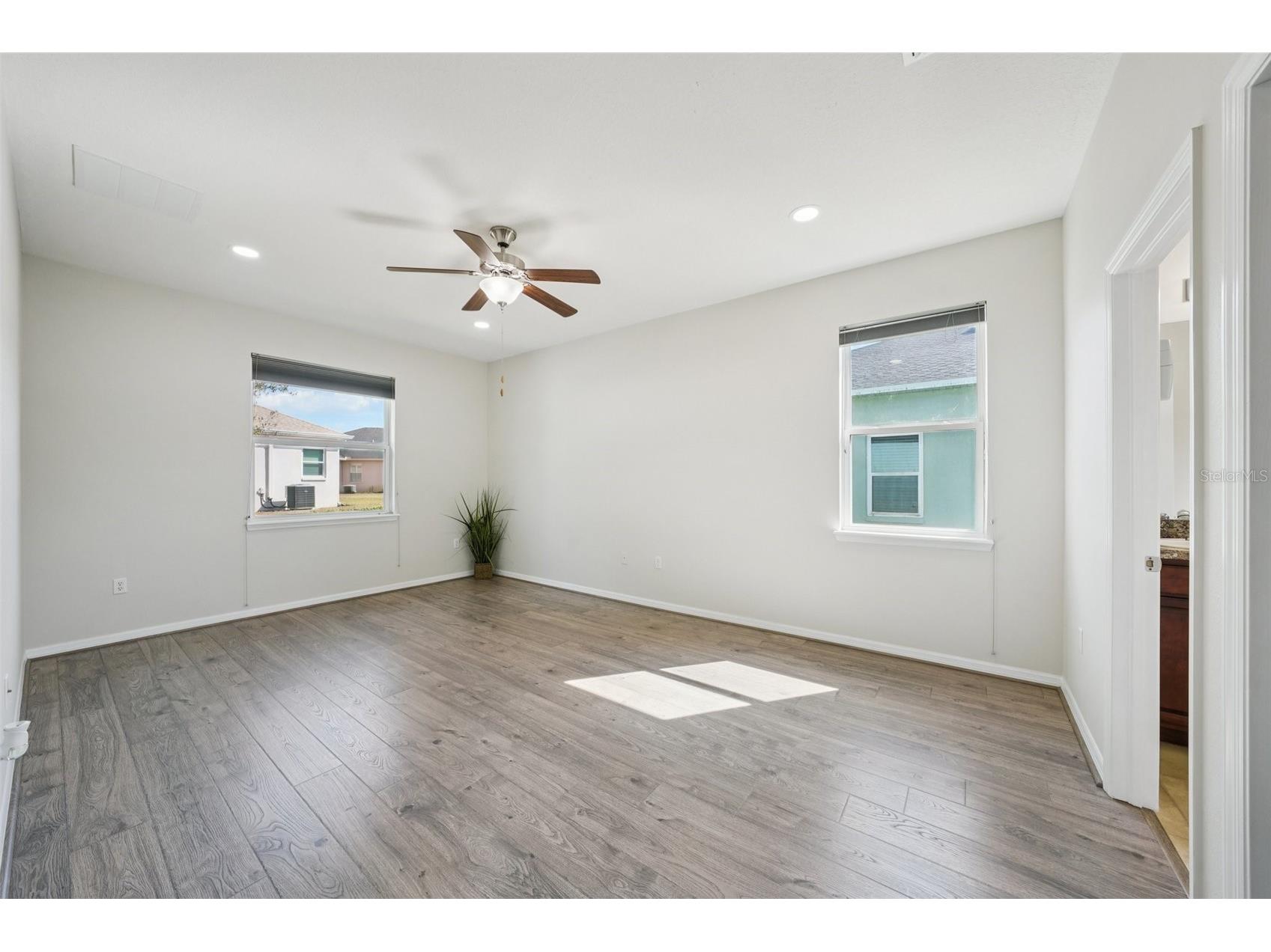 11129 Kiskadee Circle New Port Richey FL 34654 TB8478432 image13
