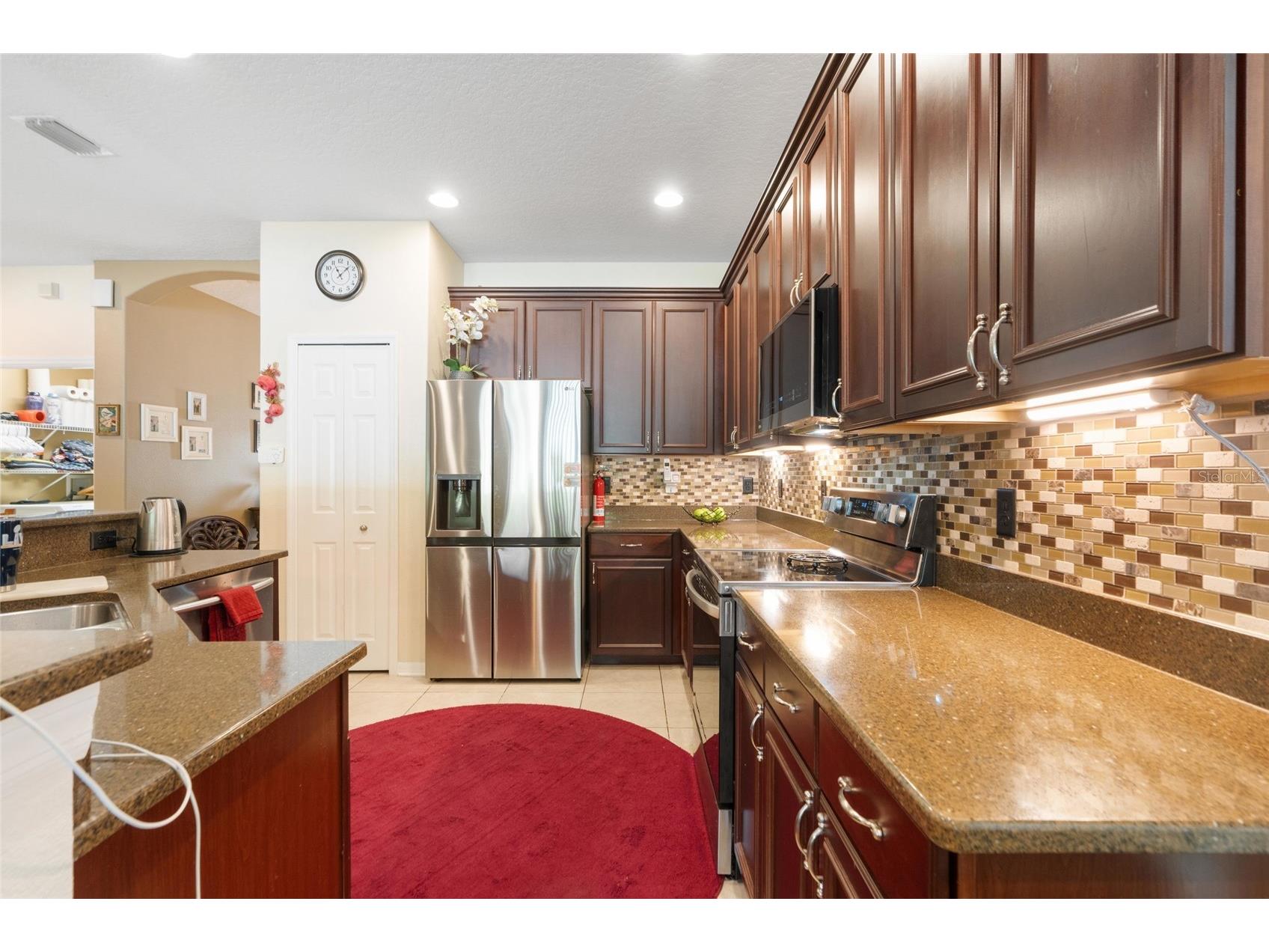 11129 Oyster Bay Circle New Port Richey FL 34654 W7884125 image14