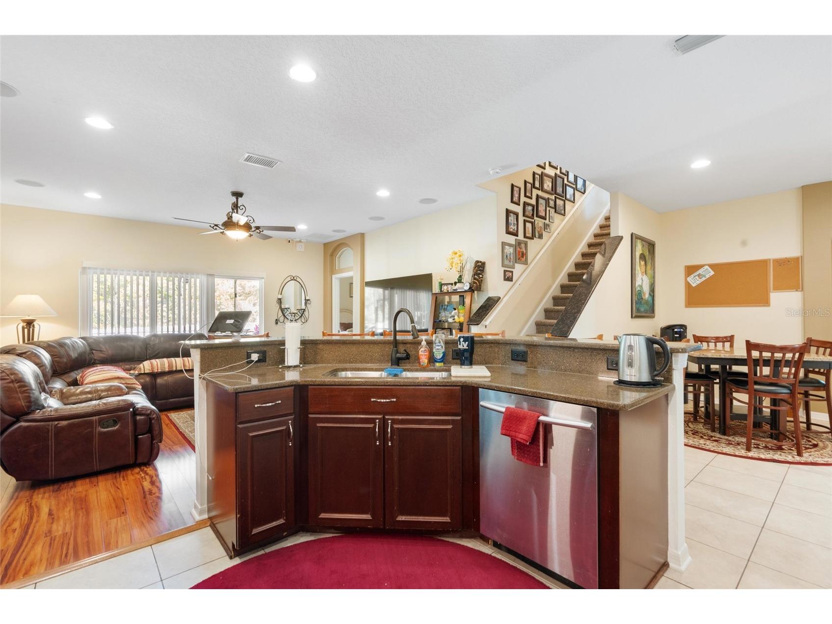 11129 Oyster Bay Circle New Port Richey FL 34654 W7884125 image15