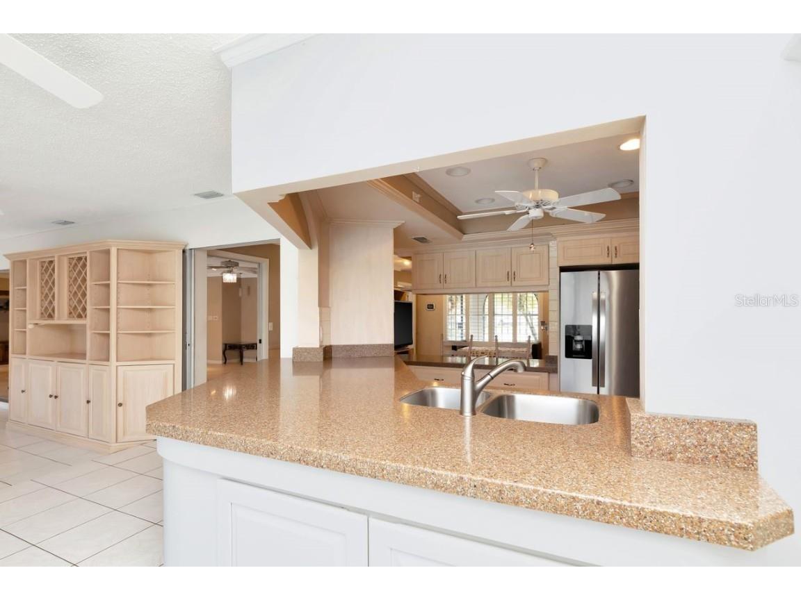 1113 45th Avenue NE Saint Petersburg FL 33703 TB8427296 image16