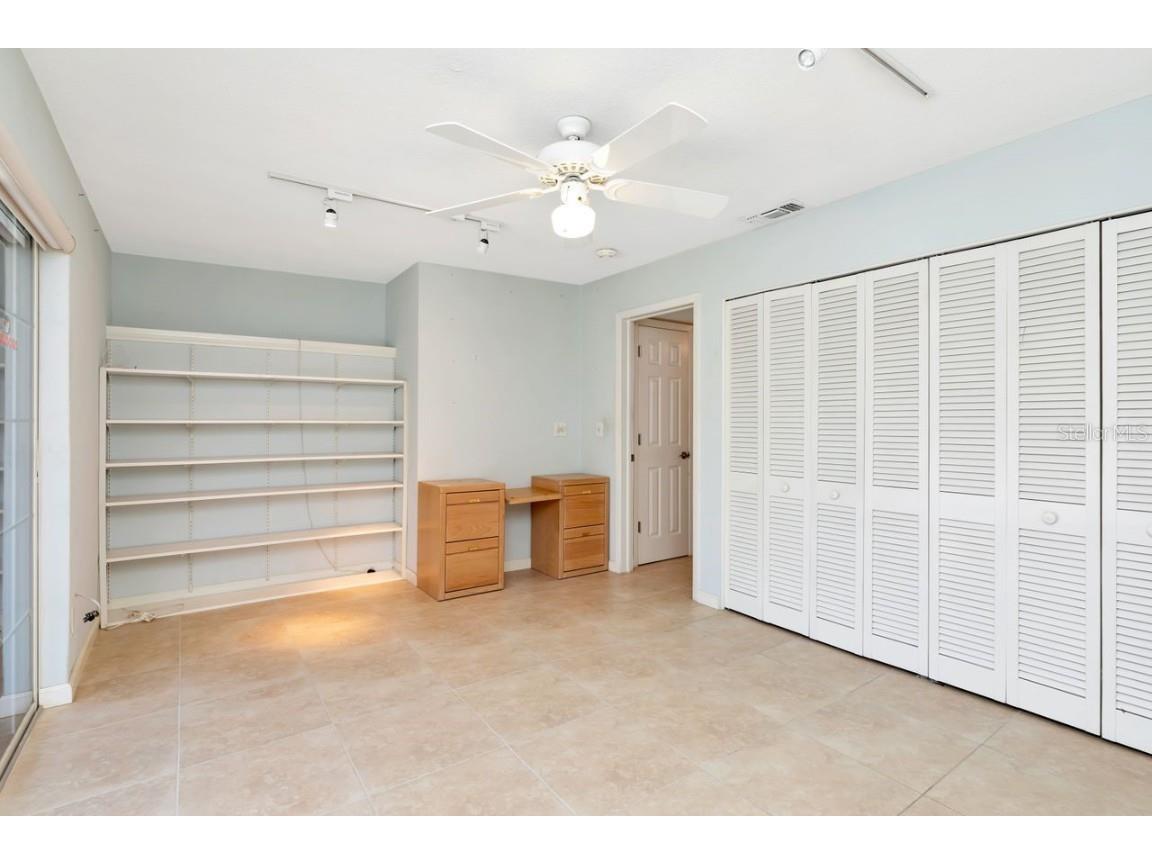 1113 45th Avenue NE Saint Petersburg FL 33703 TB8427296 image42