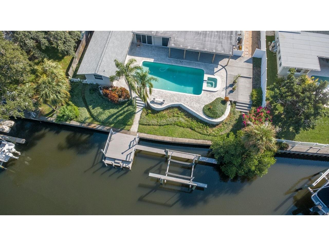 1113 45th Avenue NE Saint Petersburg FL 33703 TB8427296 image62