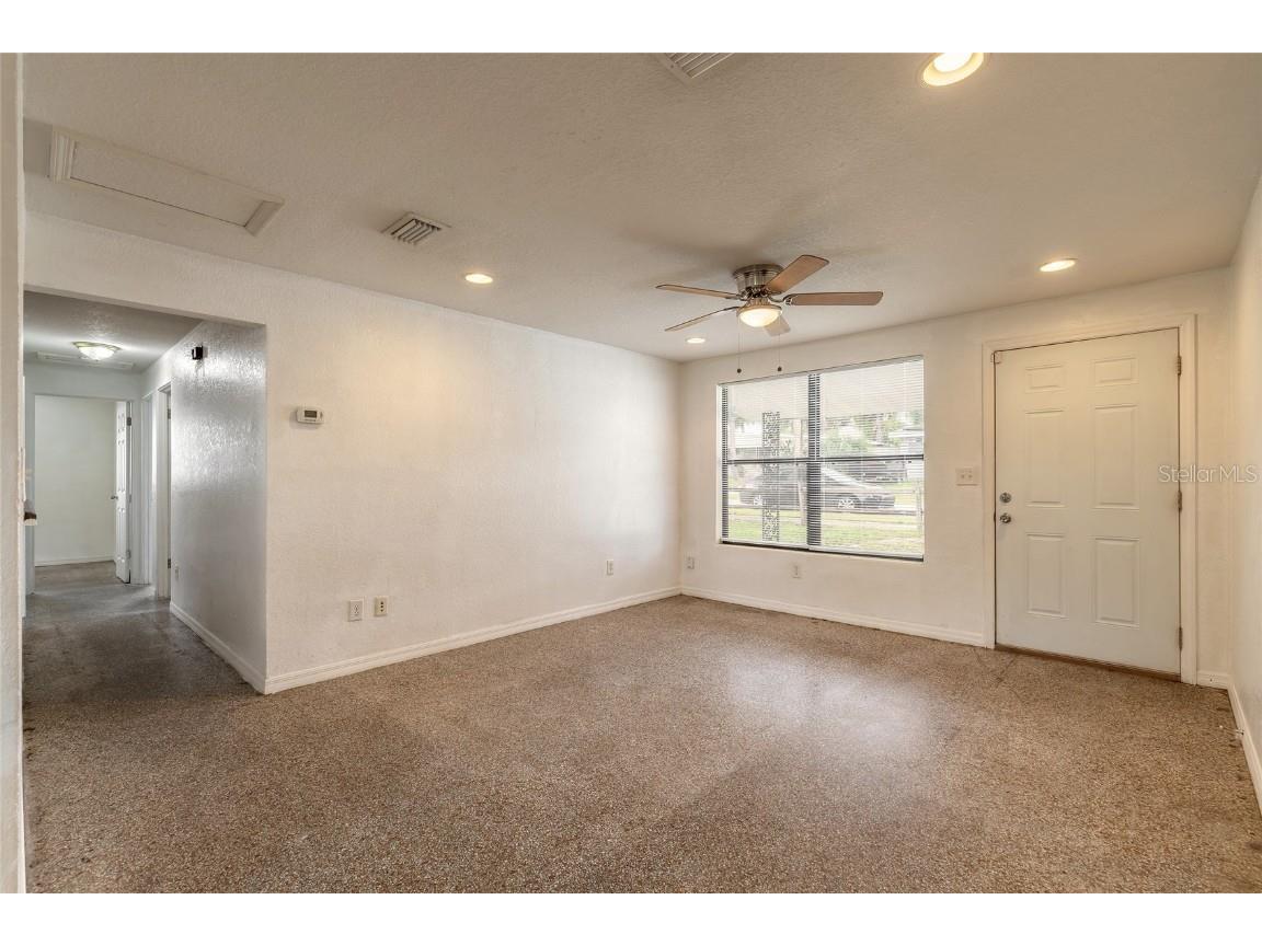 1113 Berkshire Road Daytona Beach FL 32117 V4945455 image5