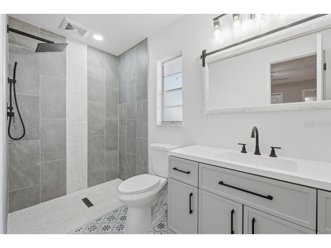 1113 Cass Street Deland FL 32720 V4945894 image8