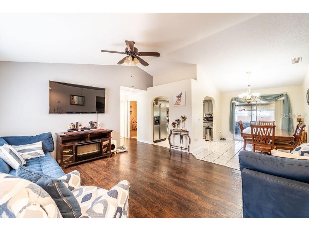 1113 Fort Smith Boulevard Deltona FL 32725 V4942839 image5