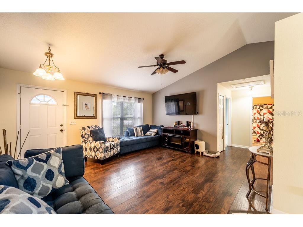 1113 Fort Smith Boulevard Deltona FL 32725 V4942839 image8