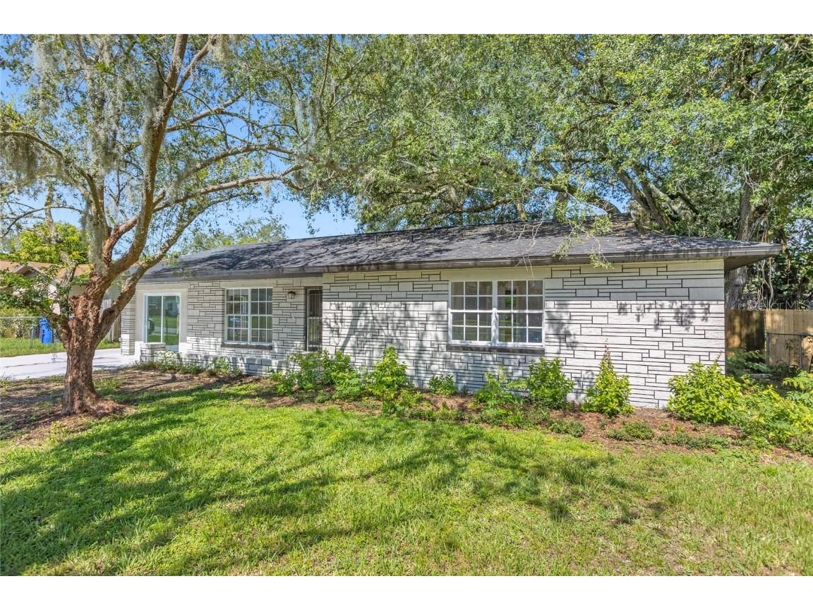 1113 Oakhill Street Seffner FL 33584 O6127801 image1