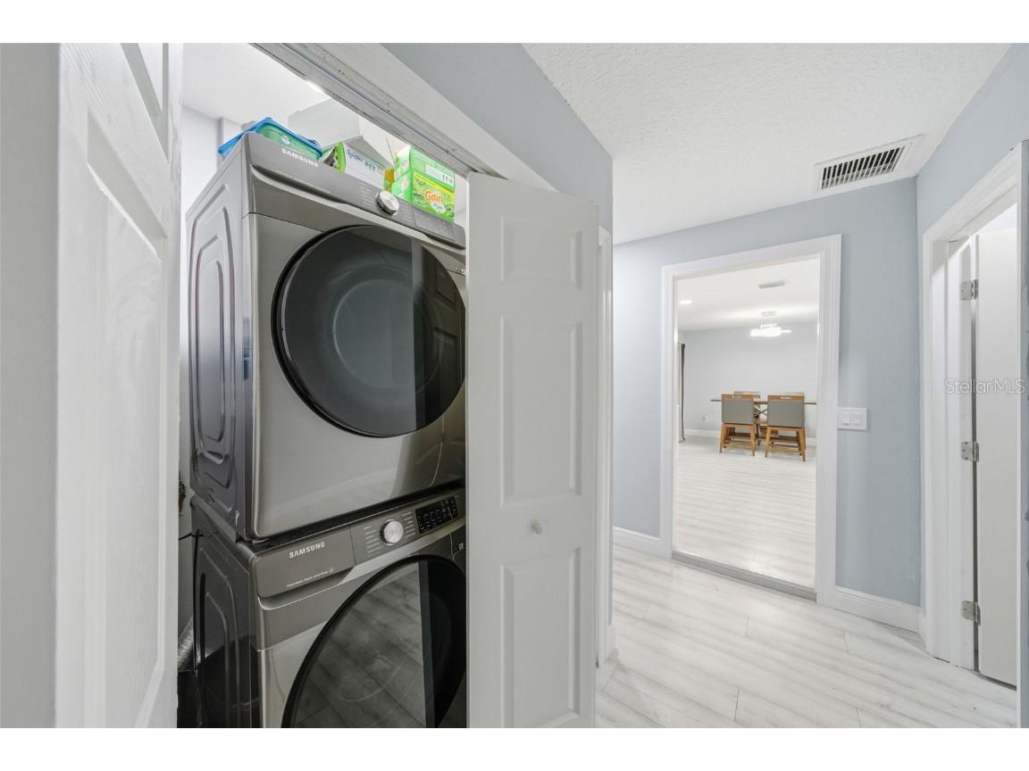 1113 Oakhill Street Seffner FL 33584 O6359015 image10