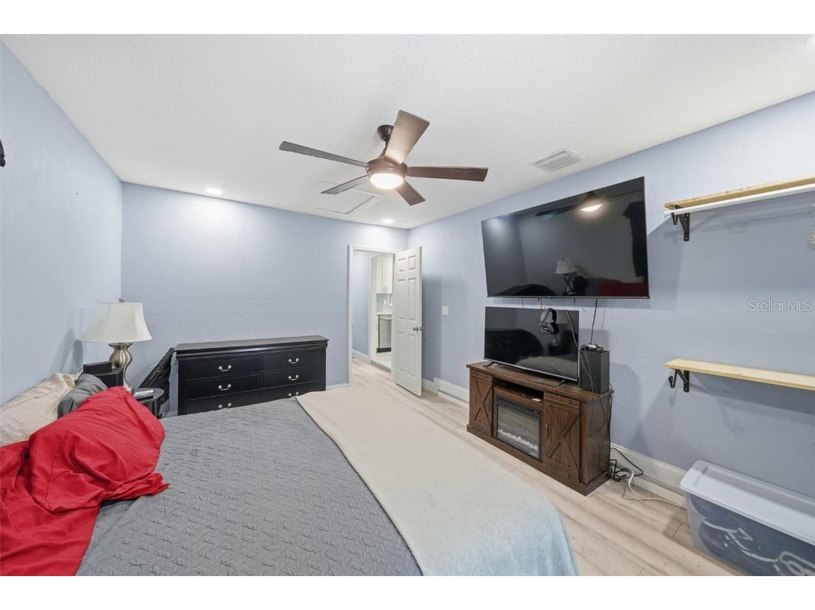 1113 Oakhill Street Seffner FL 33584 O6359015 image24