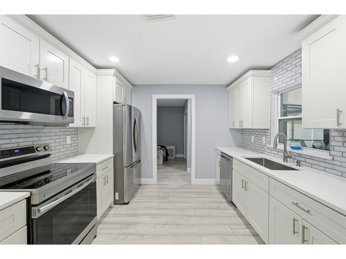 1113 Oakhill Street Seffner FL 33584 O6359015 image35