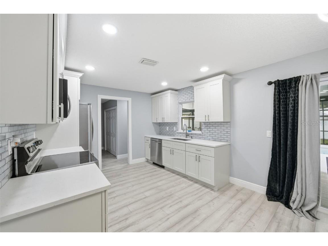 1113 Oakhill Street Seffner FL 33584 O6359015 image36