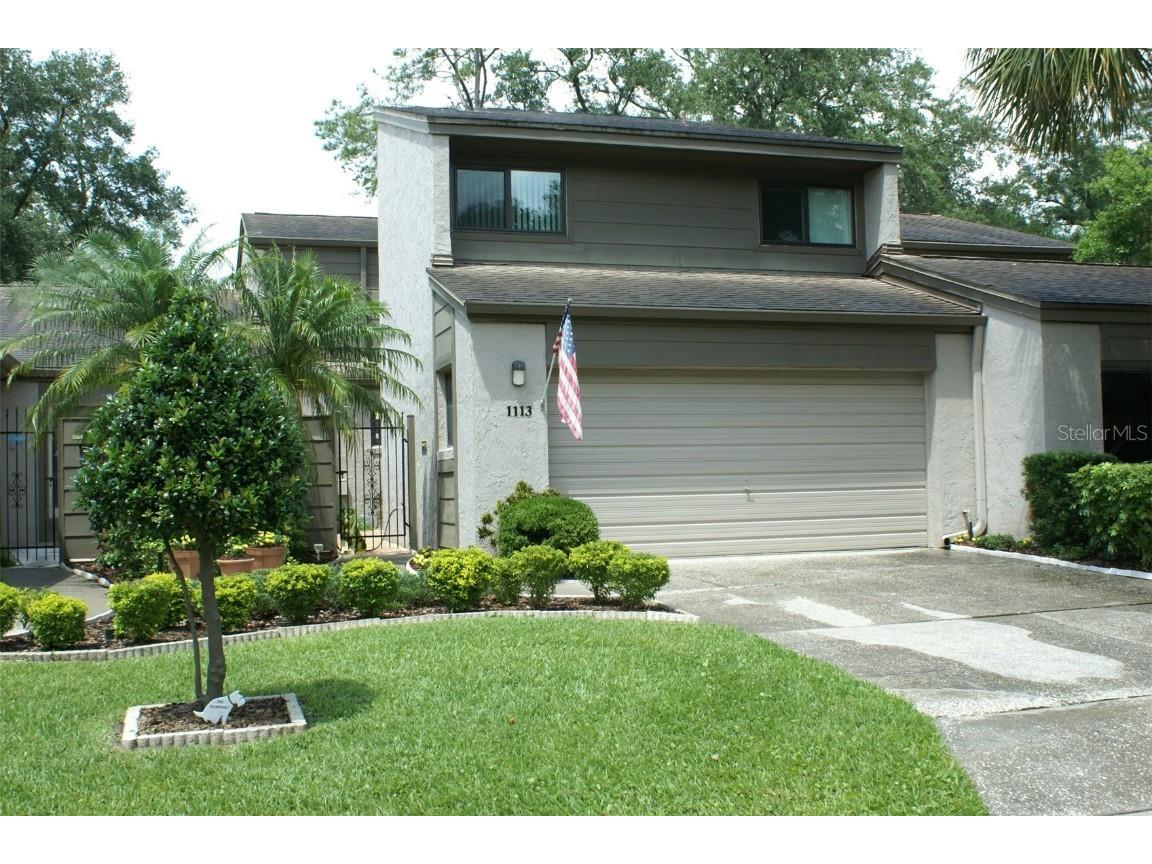 1113 Woodbine Street Fern Park FL 32730 - Lake of The Woods O6107023 image1