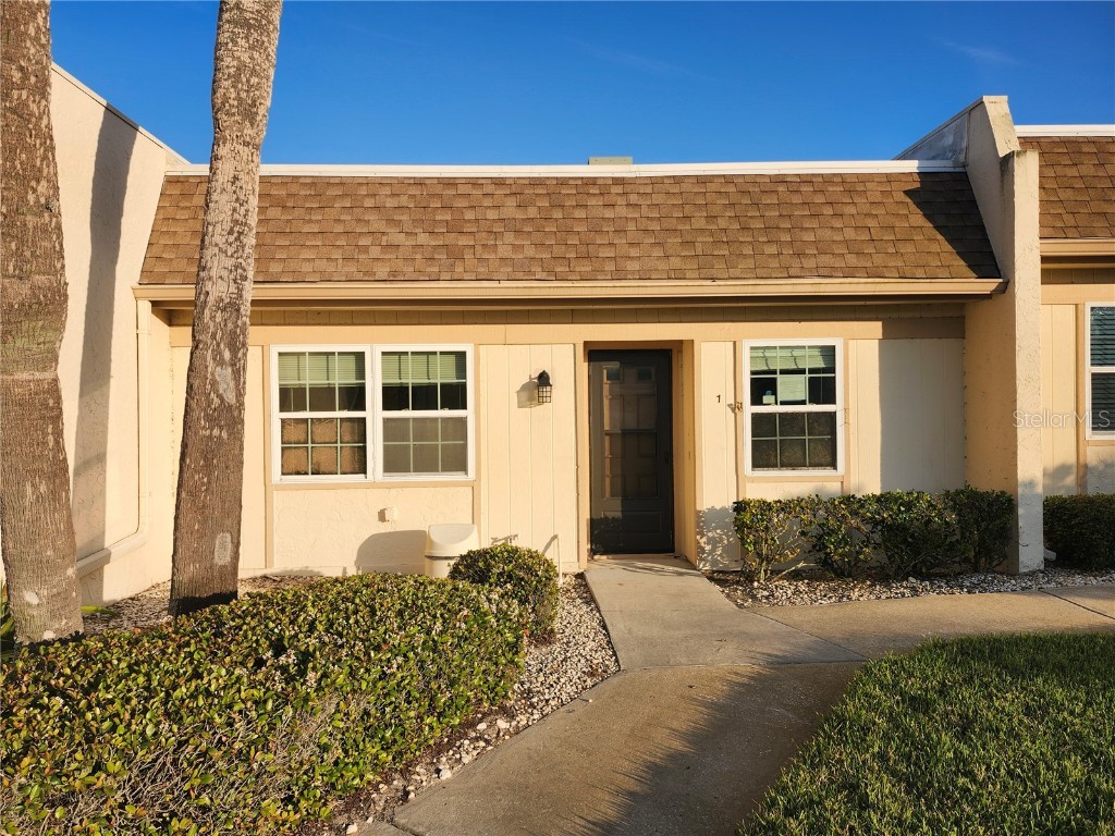 11130 Carriage Hill Drive #1 Port Richey FL 34668 W7873794 image1