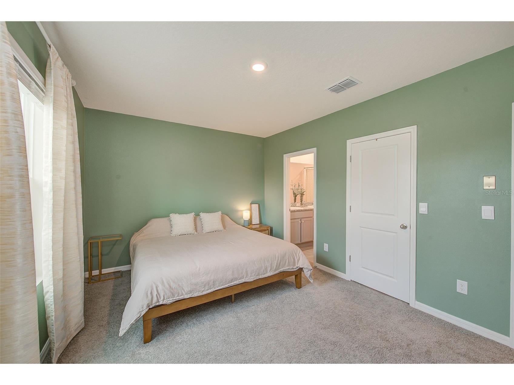 11130 Crescent Deer Drive Land O Lakes FL 34638 TB8471762 image17