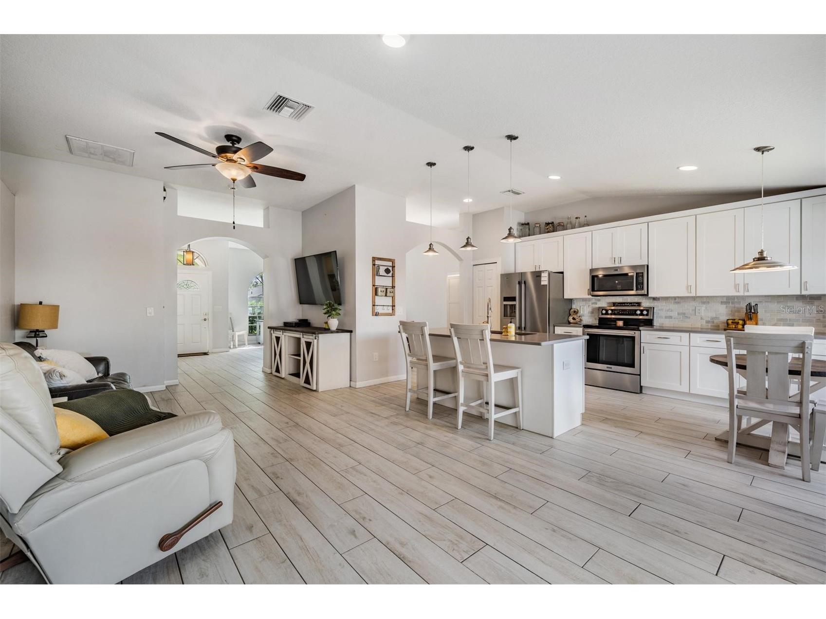 11130 Indian Oaks Drive Tampa FL 33625 TB8485683 image8