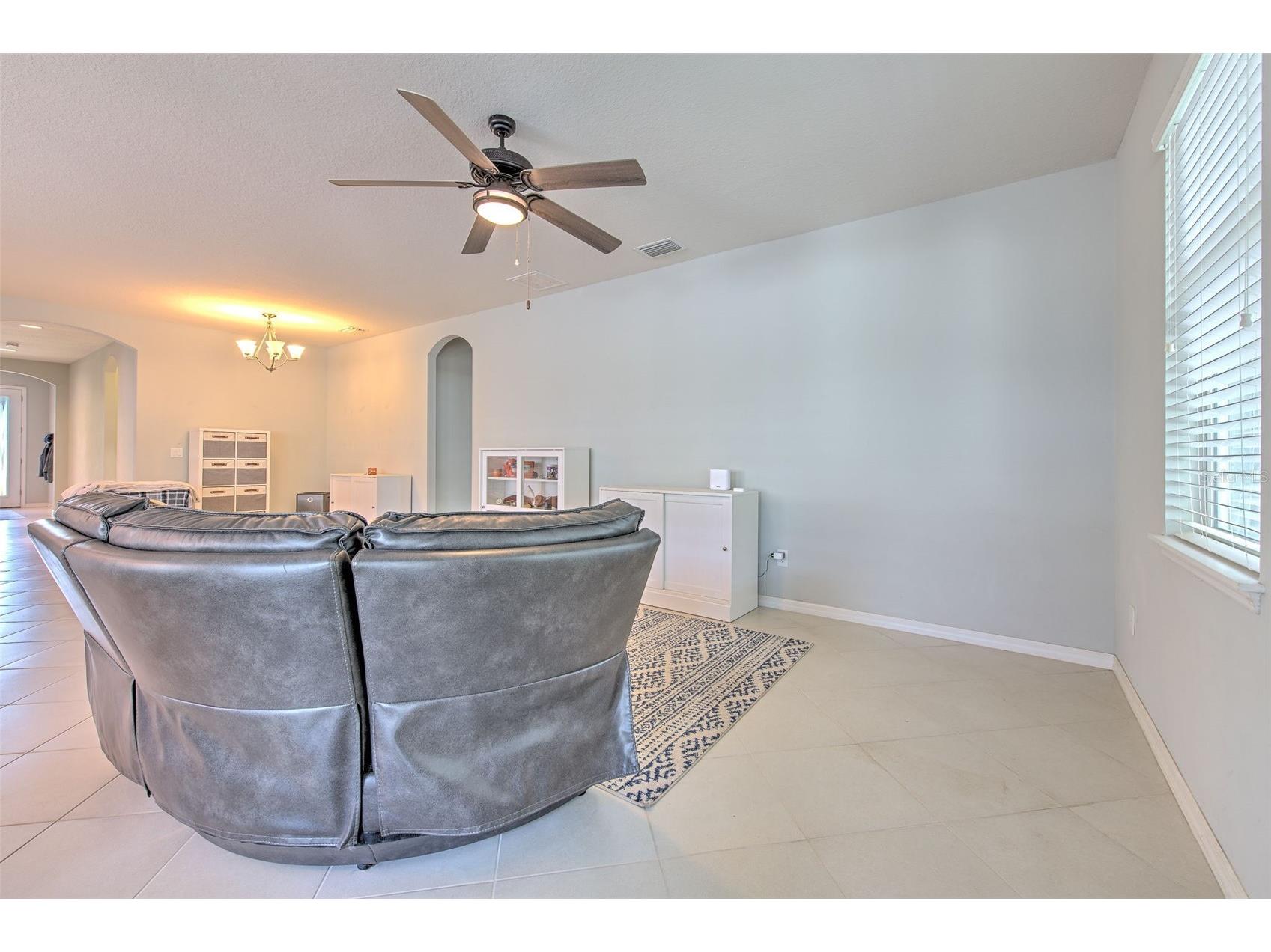 11130 Spring Point Circle Riverview FL 33579 TB8493335 image16