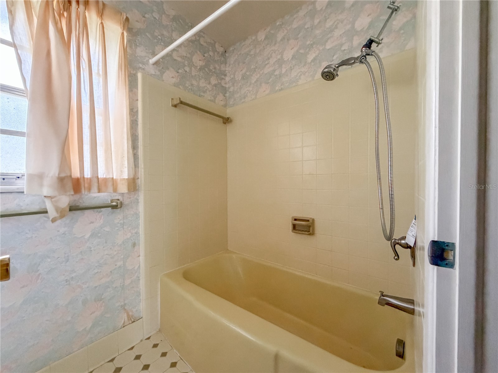 11131 NW 11th Avenue Gainesville FL 32606 GC541759 image35