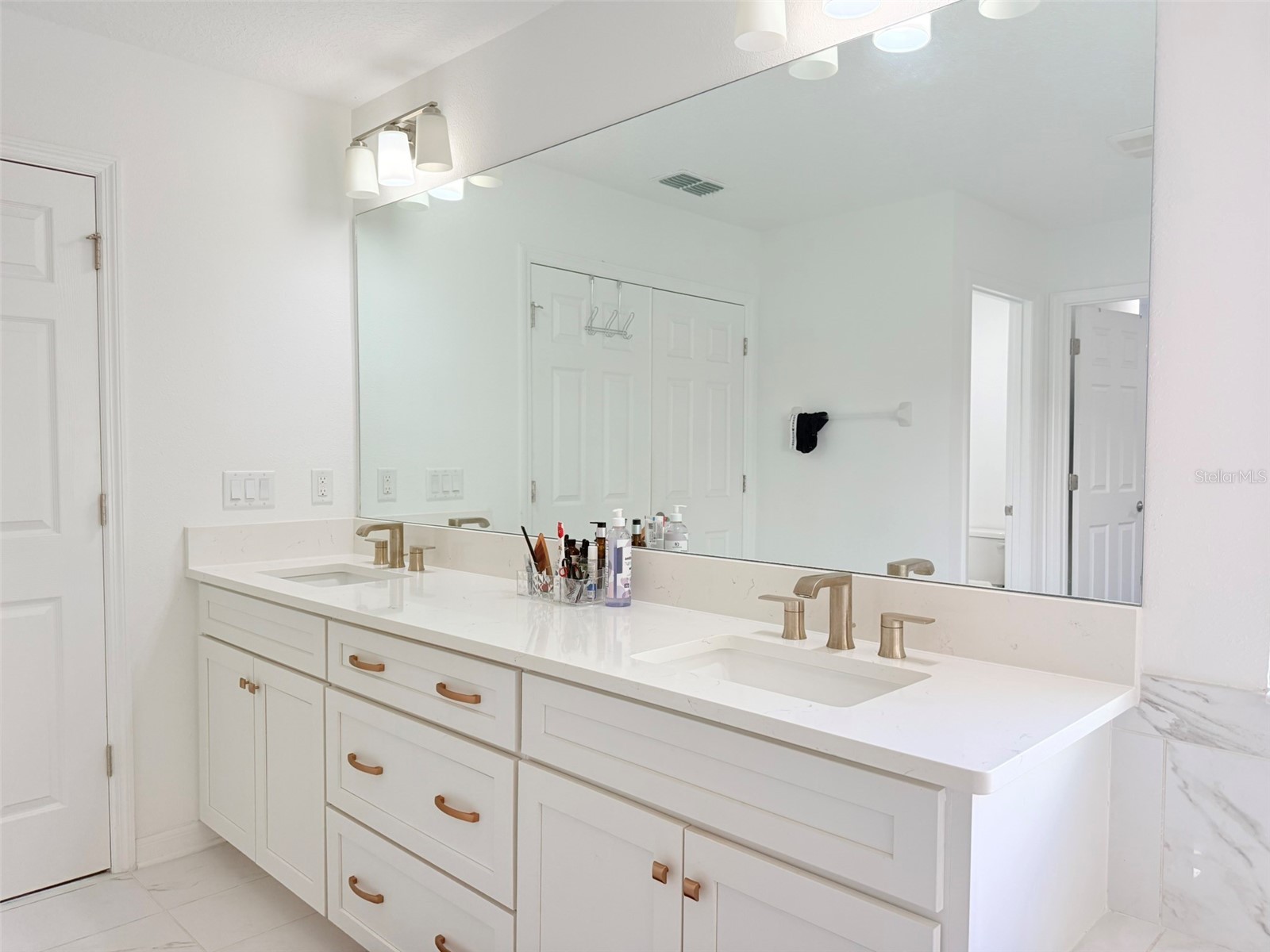 11131 Sundrift Drive Tampa FL 33647 TB8502487 image83