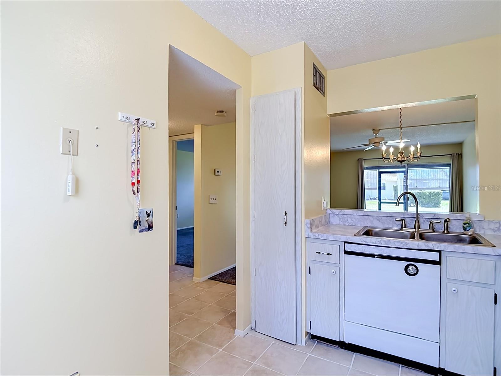 11132 Pembridge Court #6 Port Richey FL 34668 W7885102 image12