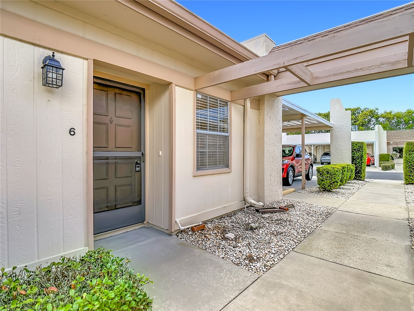 11132 Pembridge Court #6 Port Richey FL 34668 W7885102 image2