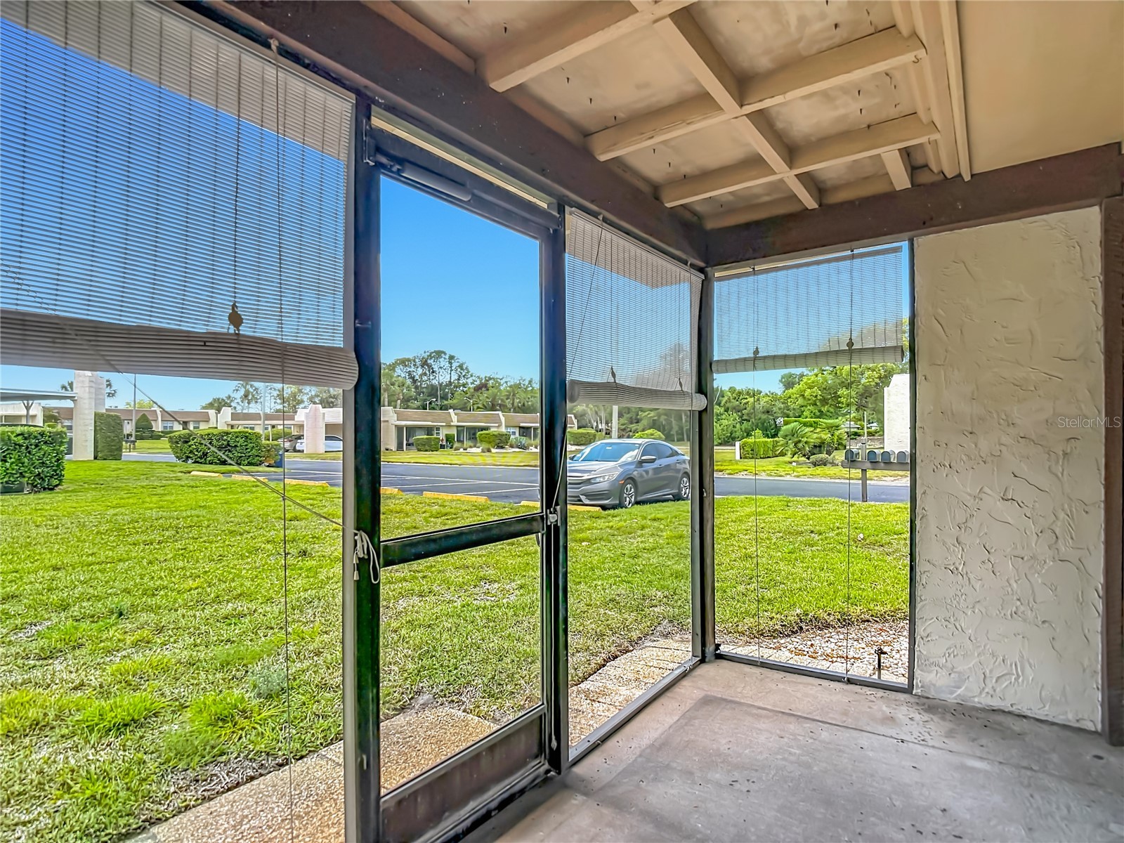 11132 Pembridge Court #6 Port Richey FL 34668 W7885102 image32