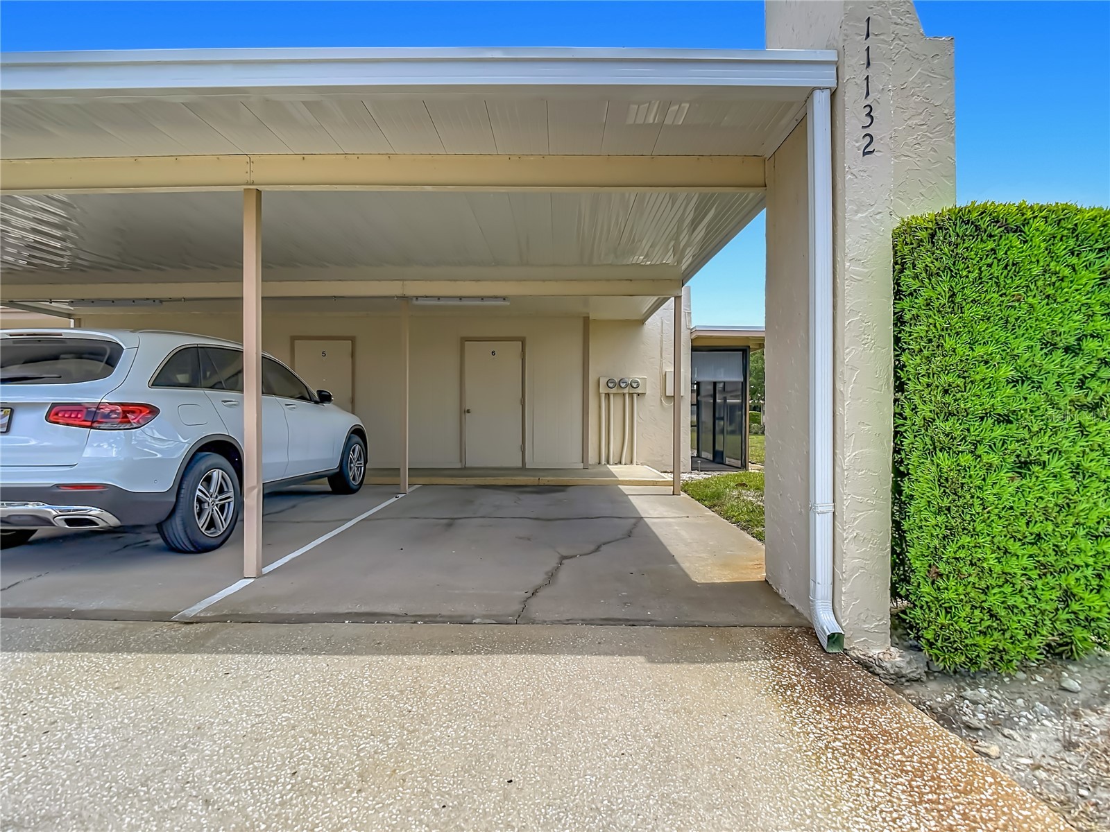 11132 Pembridge Court #6 Port Richey FL 34668 W7885102 image4