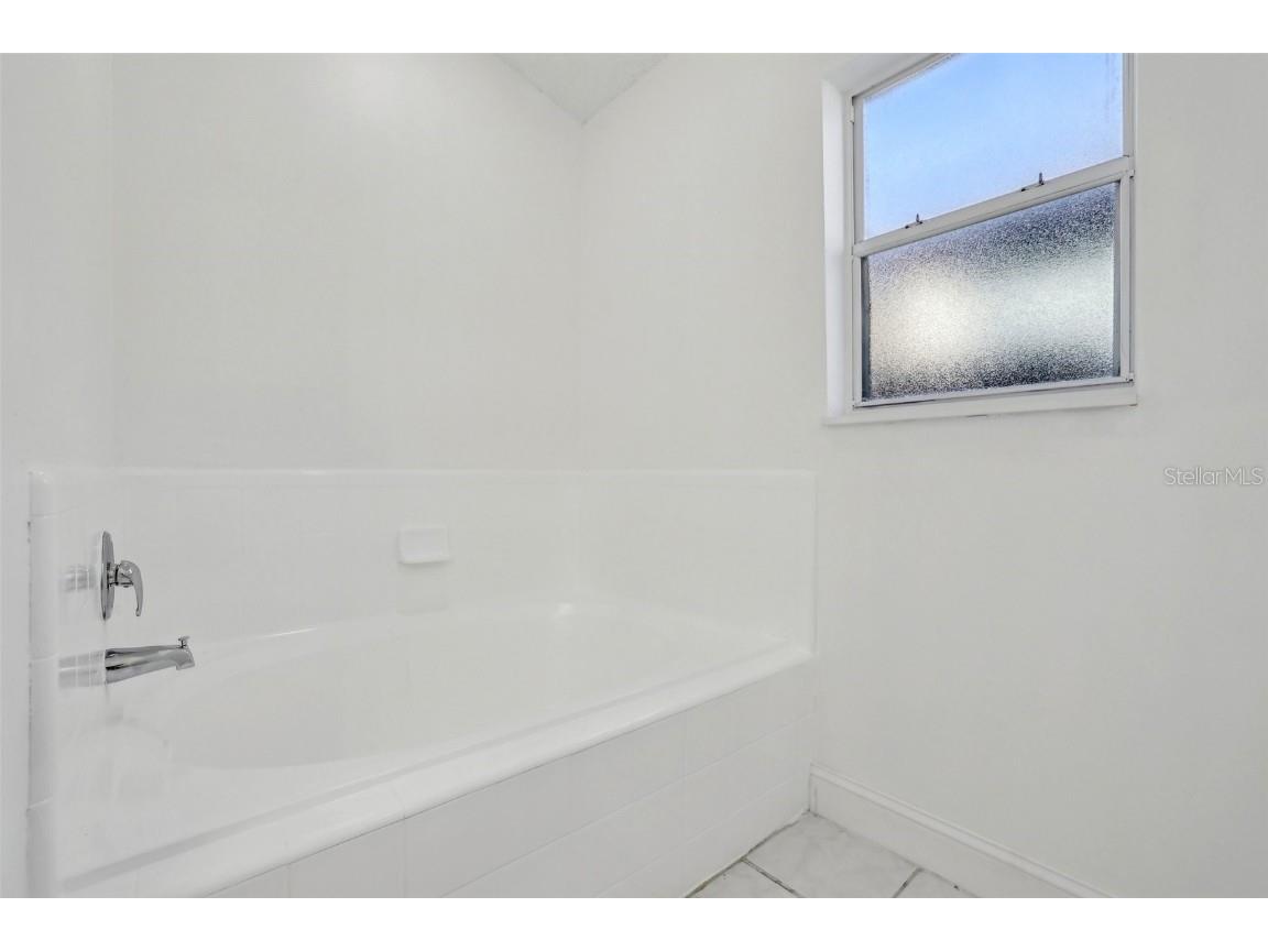 11136 Einbender Road Orlando FL 32825 O6279844 image14