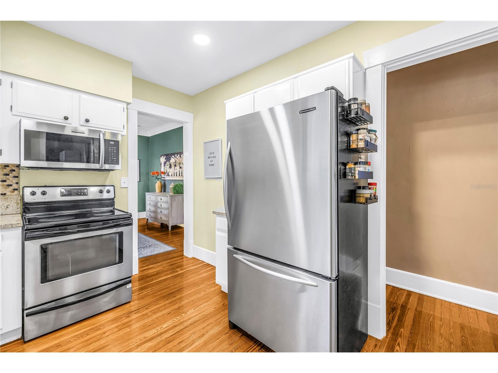 1114 3rd Street N Saint Petersburg FL 33701 TB8512320 image21