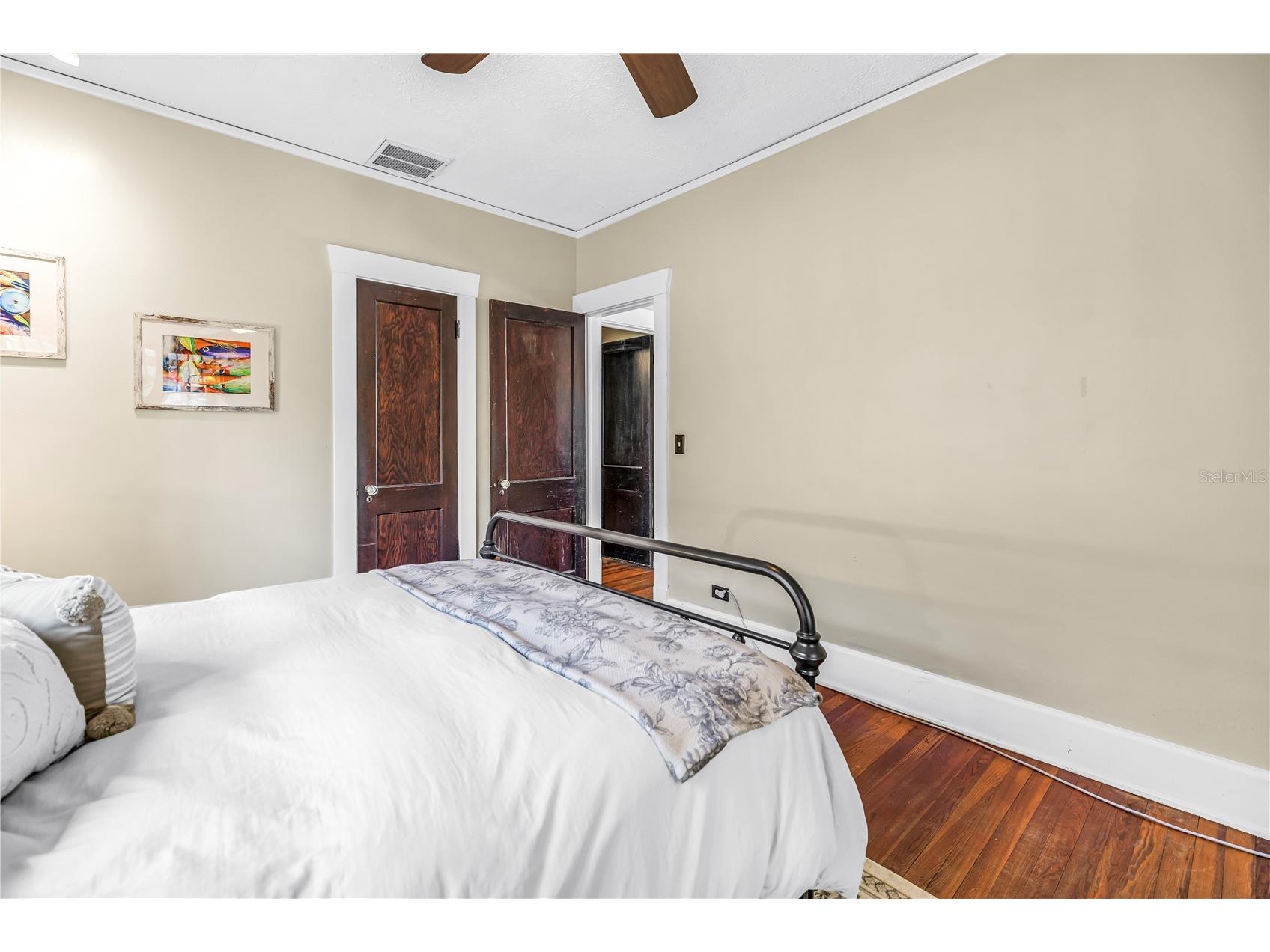 1114 3rd Street N Saint Petersburg FL 33701 TB8512320 image27