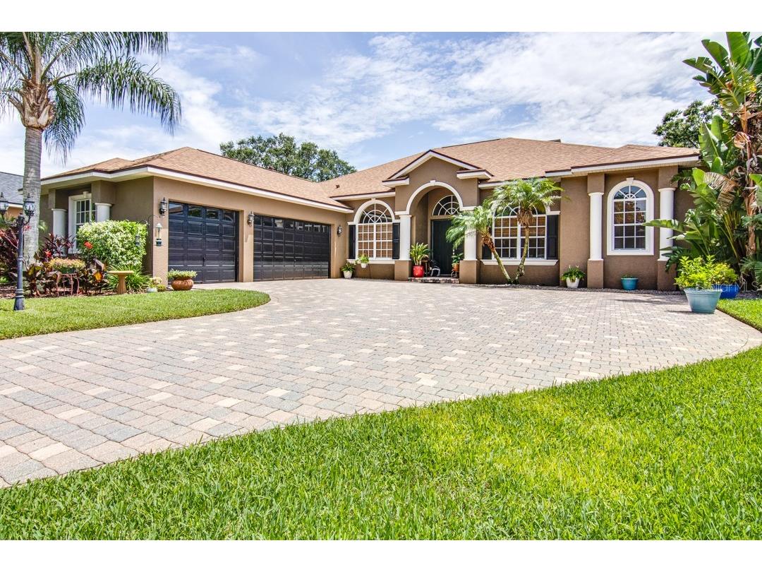 1114 Carriage Park Drive Valrico FL 33594 A4574711 image1