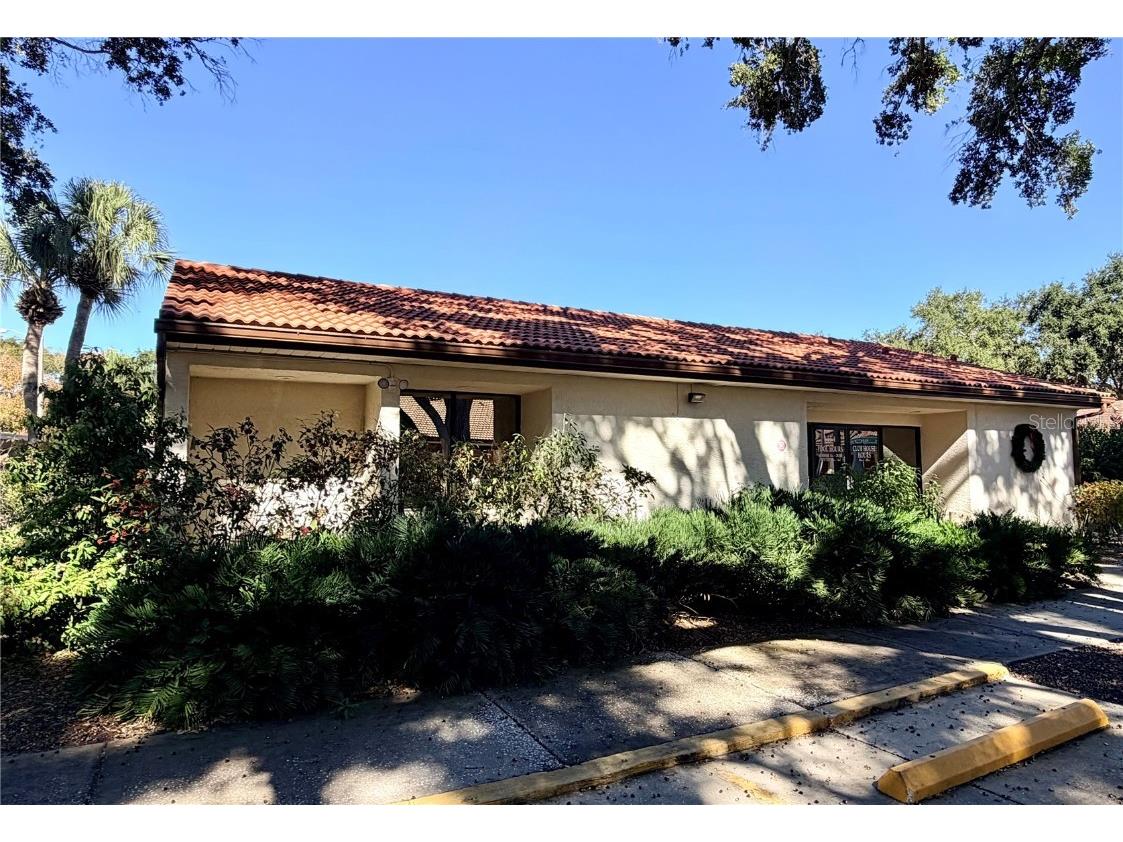 1114 Castlemay Circle Dunedin FL 34698 TB8452291 image30