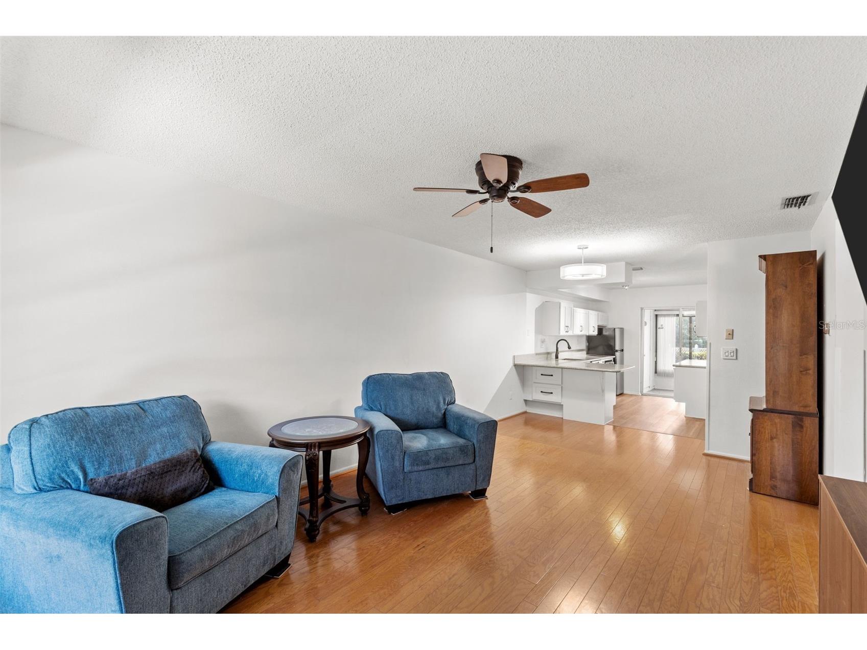 1114 Castlemay Circle Dunedin FL 34698 TB8479006 image2