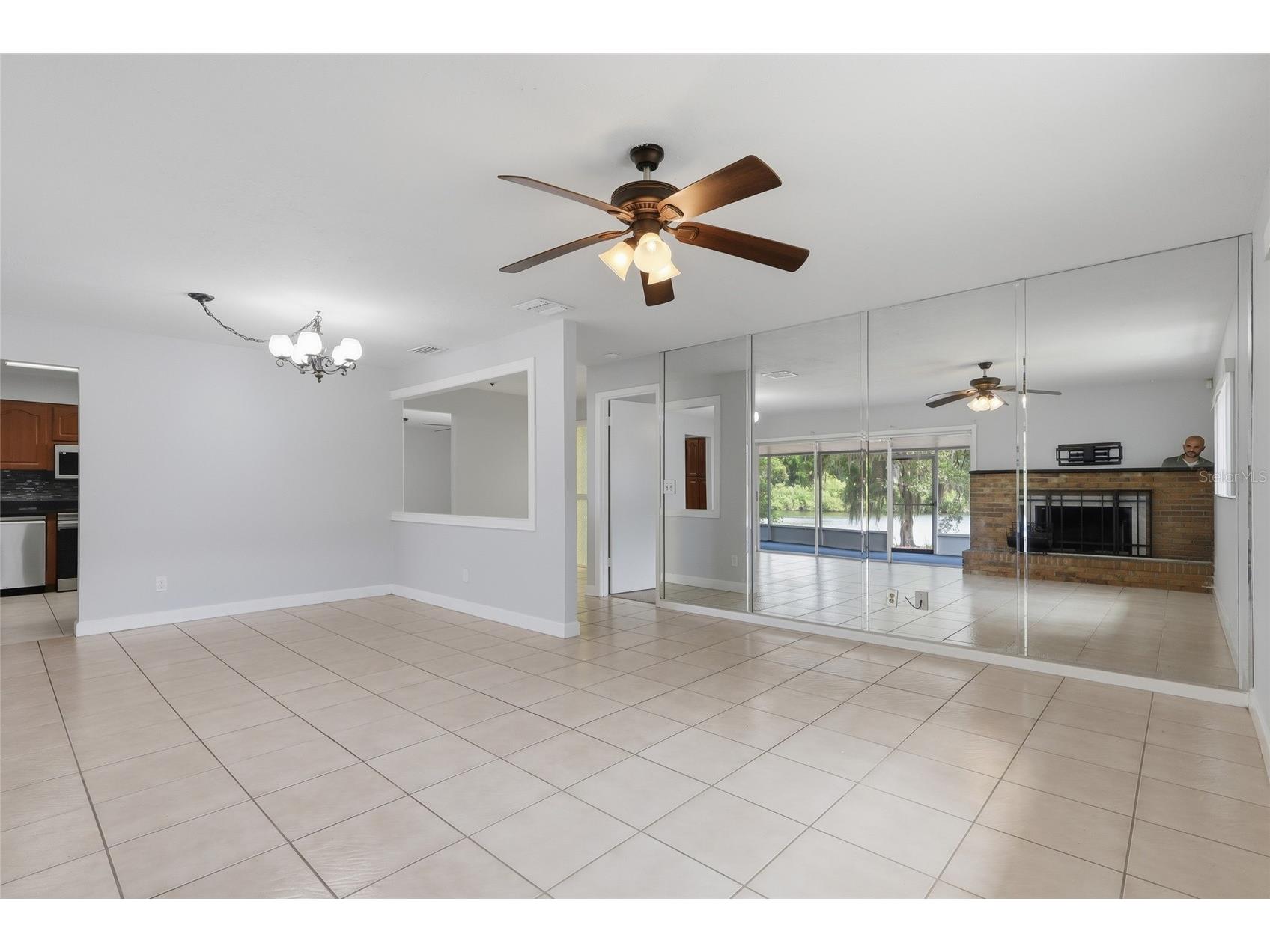 1114 Estatewood Drive Brandon FL 33510 TB8501882 image7