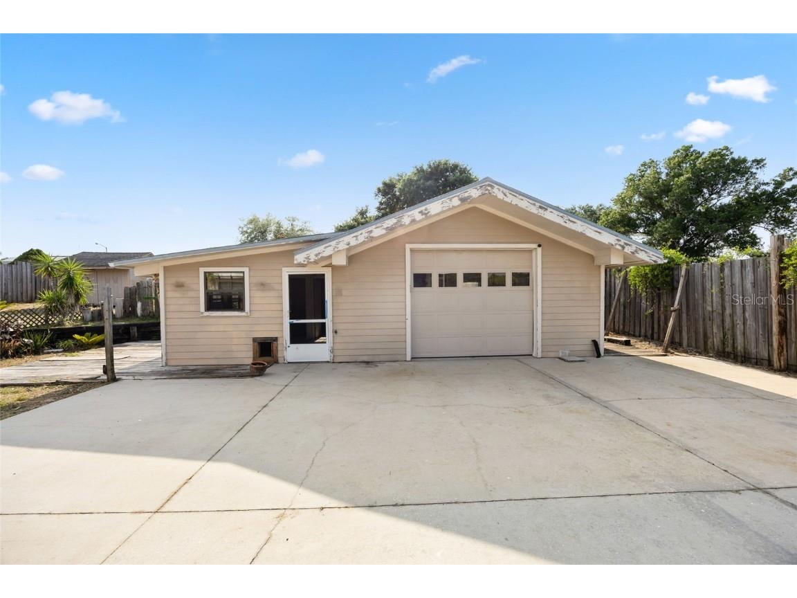 1114 Hickory Road Ocala FL 34472 OM700488 image4