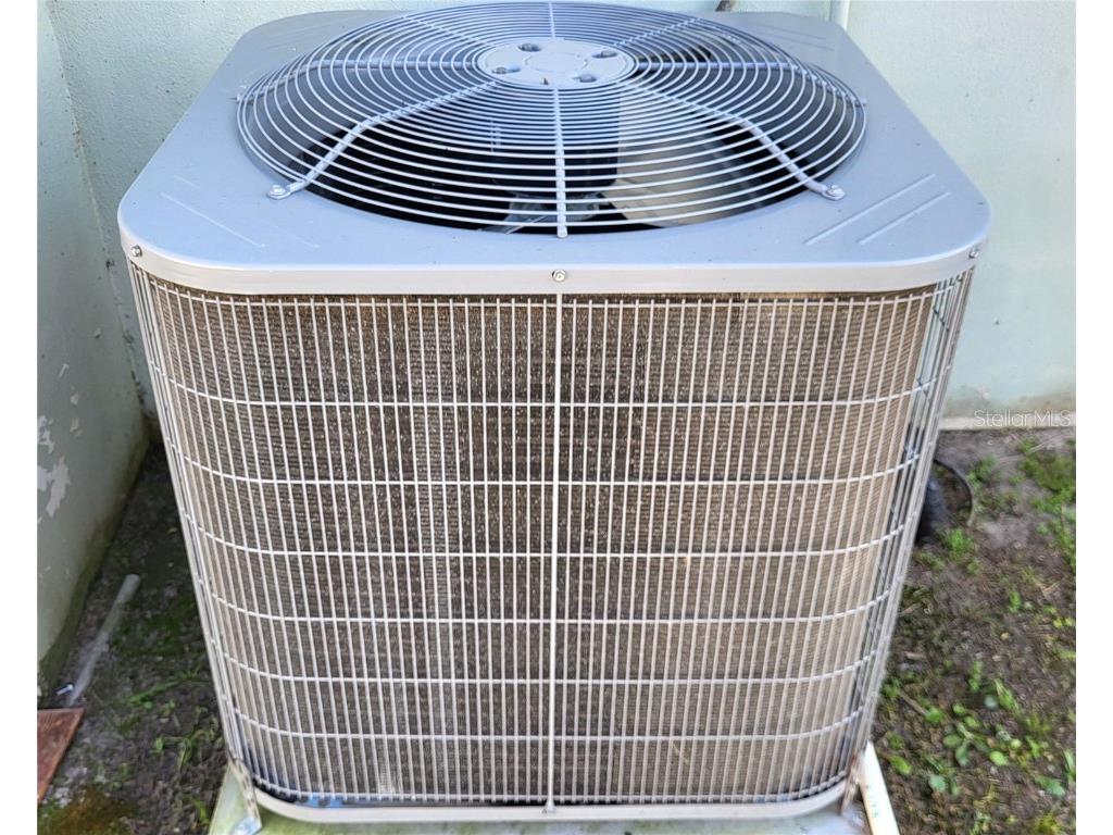 1114 Lisa Lane Okeechobee FL 34974 OK225613 image40