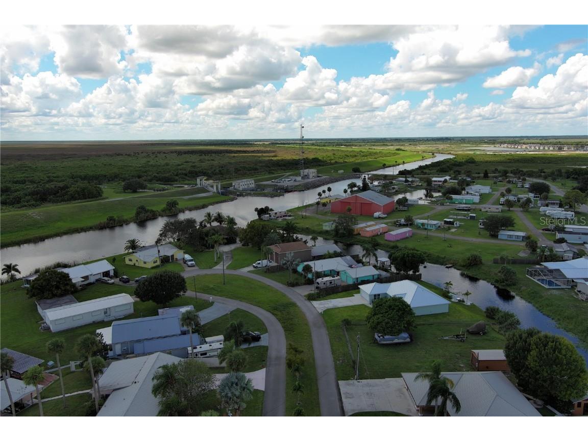 1114 Lisa Lane Okeechobee FL 34974 OK225613 image46