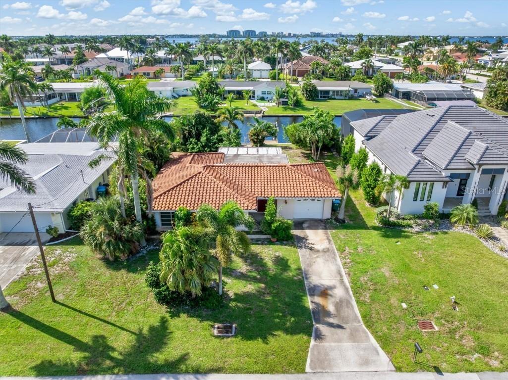 1114 Lorraine Court Cape Coral FL 33904 C7514741 image1