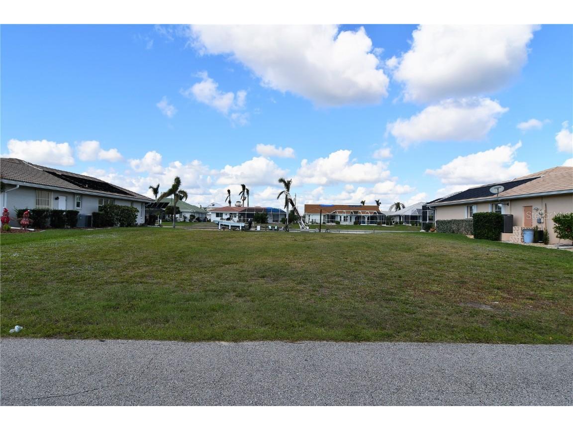 1114 Lucia Drive Punta Gorda FL 33950 C7468926 image1