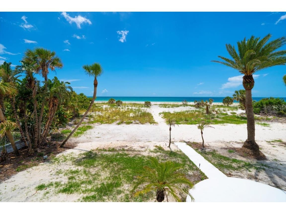 1114 Mandalay Point Clearwater Beach FL 33767 - CLEARWATER HARBOR/GULF OF MEXI TB8395604 image10