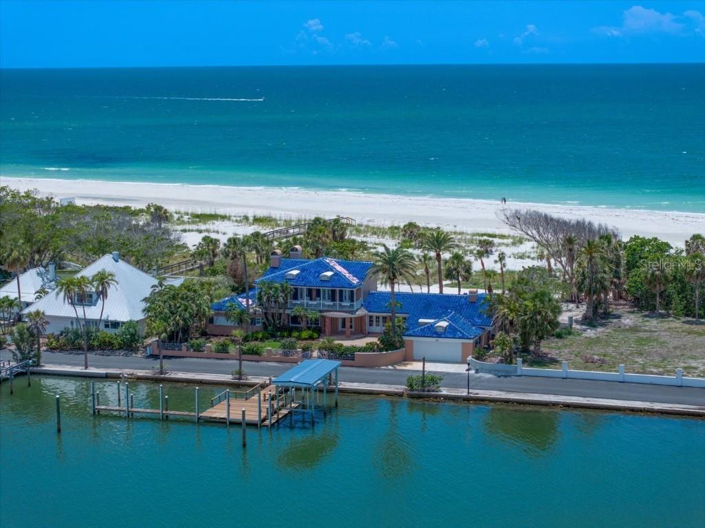 1114 Mandalay Point Clearwater Beach FL 33767 - CLEARWATER HARBOR/GULF OF MEXI TB8395604 image26