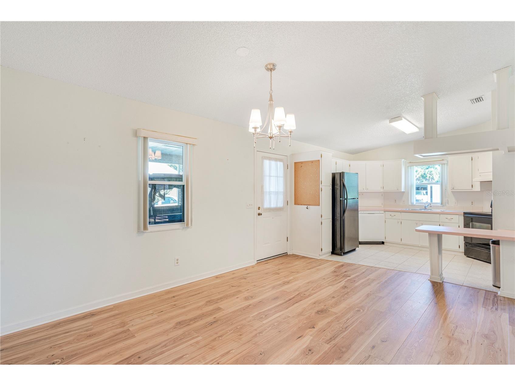 1114 Paradise Drive Lady Lake FL 32159 G5111947 image9